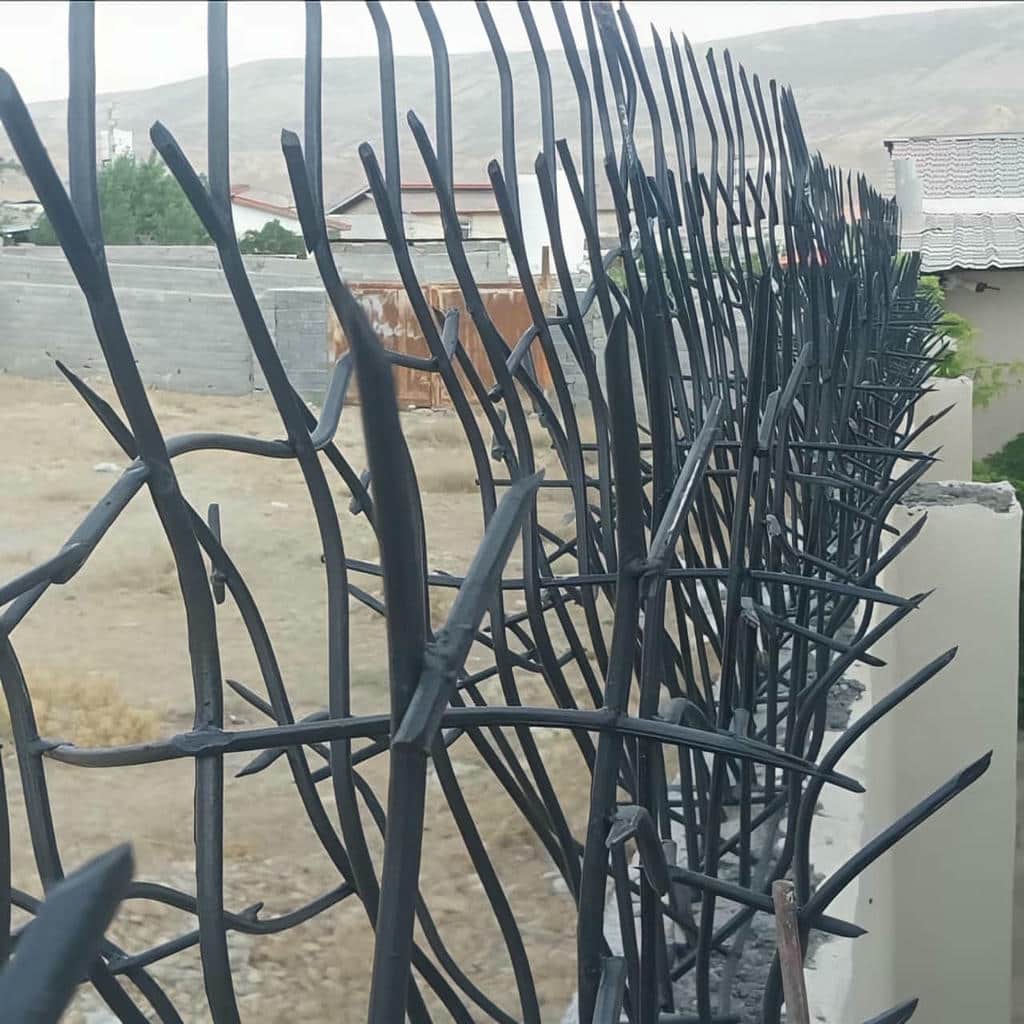 مدل کلاسیک حفاظ شاخ گوزنی دیوار باغ ویلا برای انتخاب مطمئن