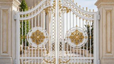 8 مدل درب حیاط سفید طلایی