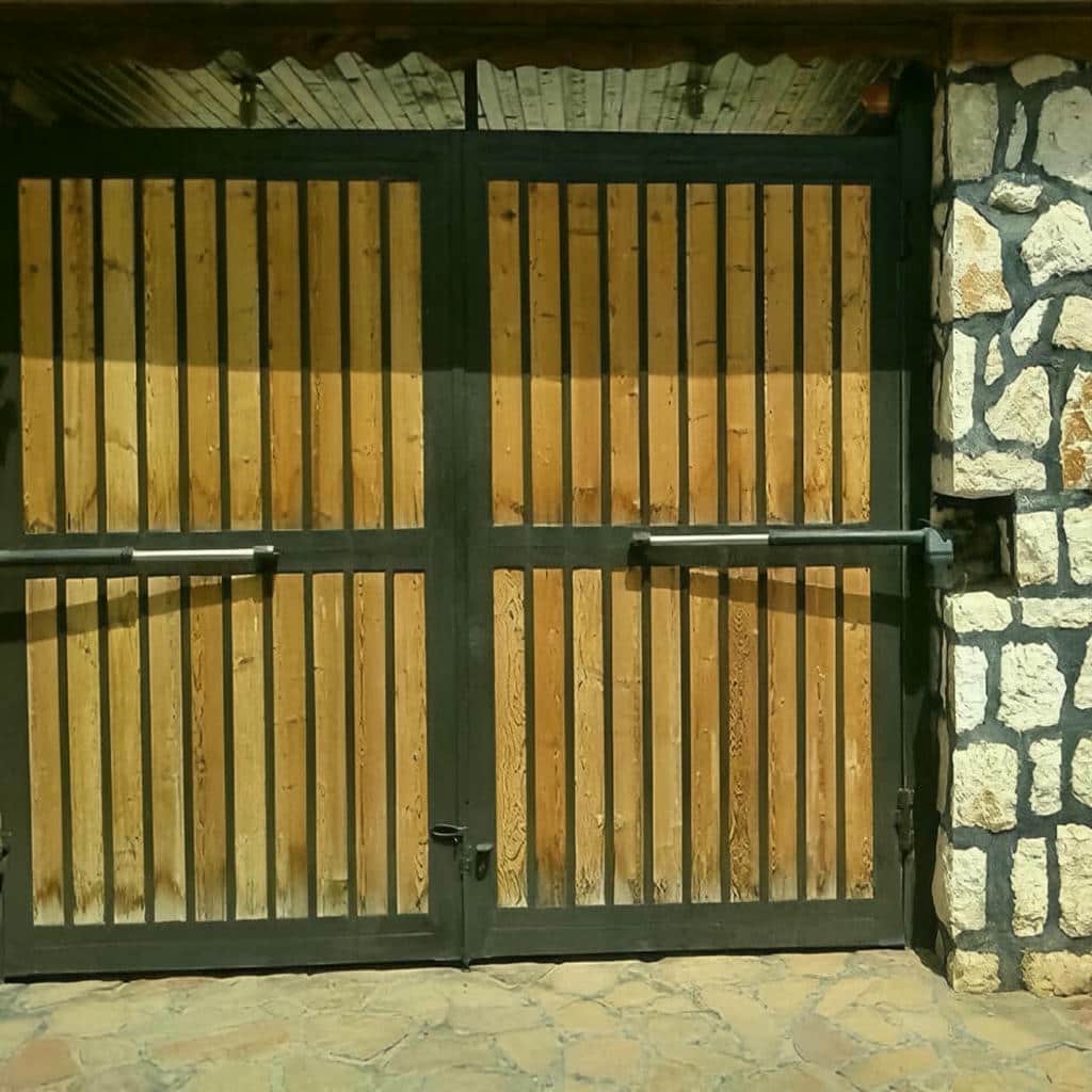 خدمات کددهی ریموت درب پارکینگ کد لرنینگ