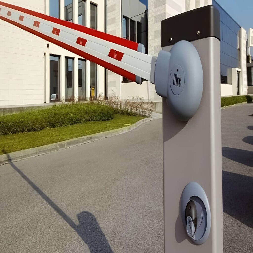 خرید راهبند بازویی LED دار پارکینگ با بوم آلومینیومی