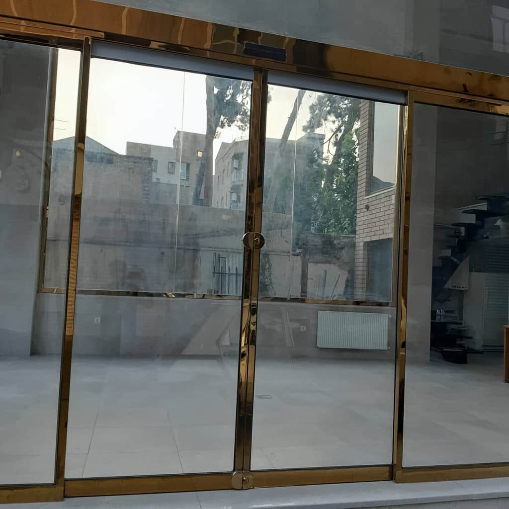 اجرای درب اتوماتیک شیشه ای لوکس هتلینگ فریم لس