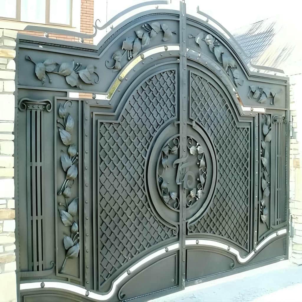 12 مدل درب فلزی مدرن پنل مشبک