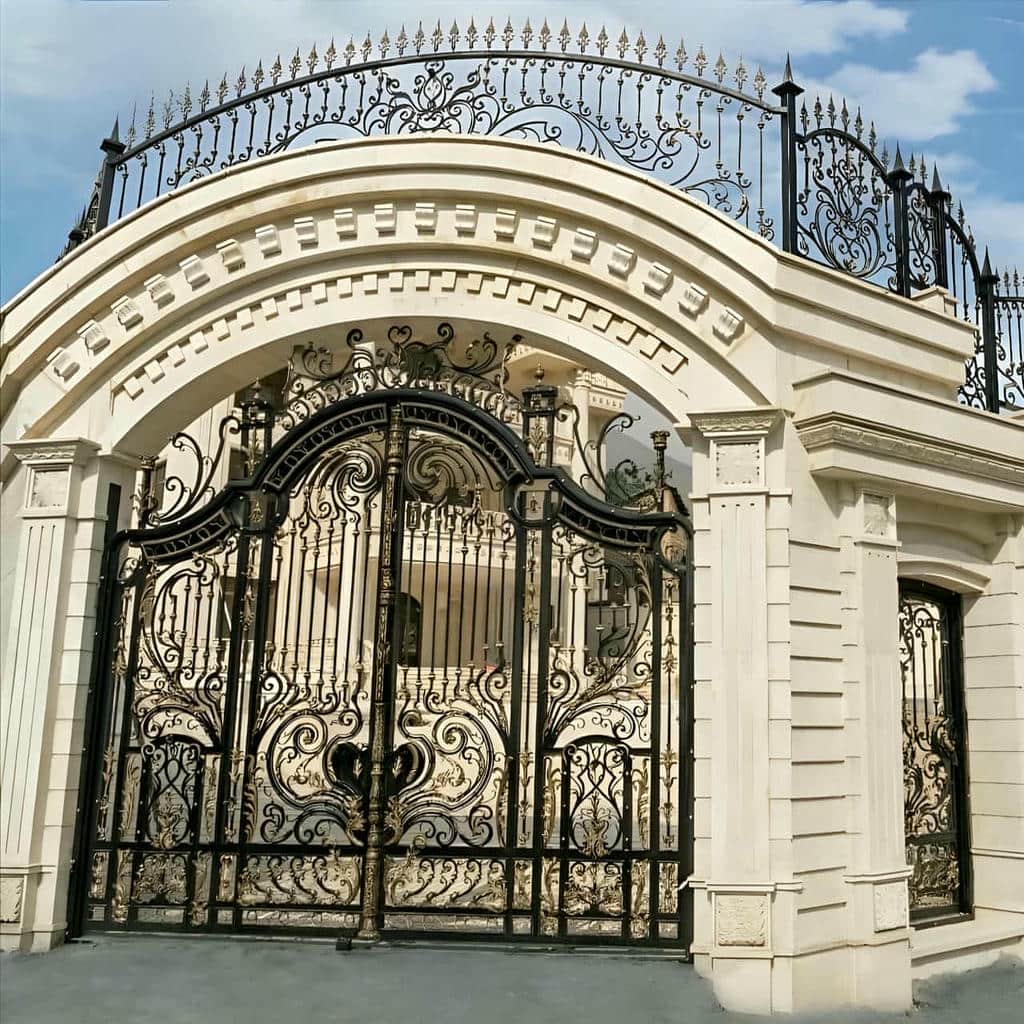 خرید درب فلزی ریلی باغ مشبک
