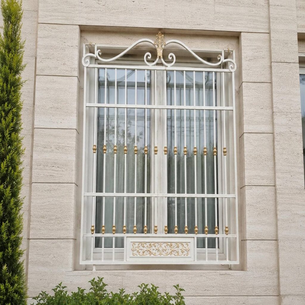 خرید حفاظ پنجره قوسی کتیبه دار متناسب با فرم پنجره