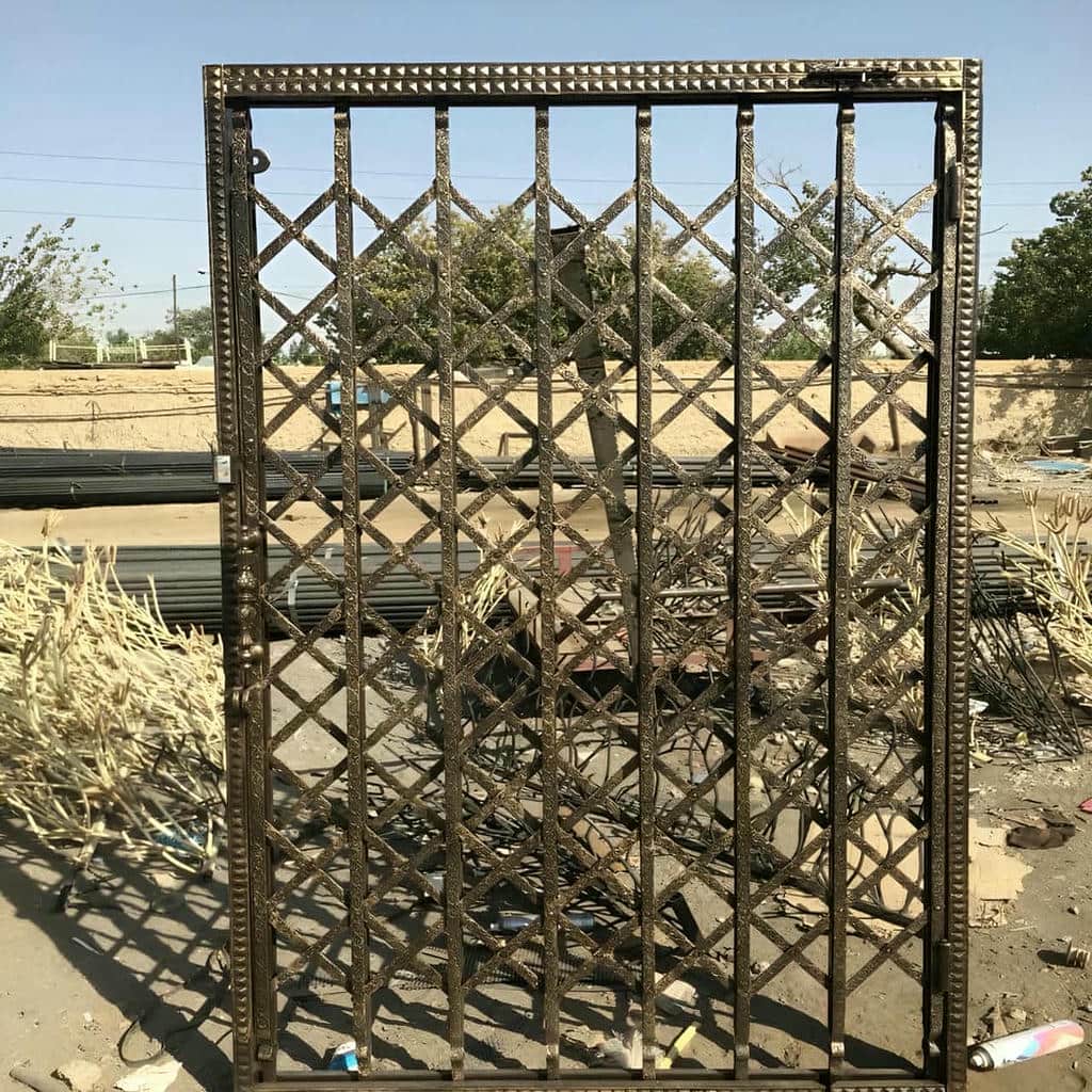 حفاظ متحرک ورودی ساختمان با پوشش مقاوم