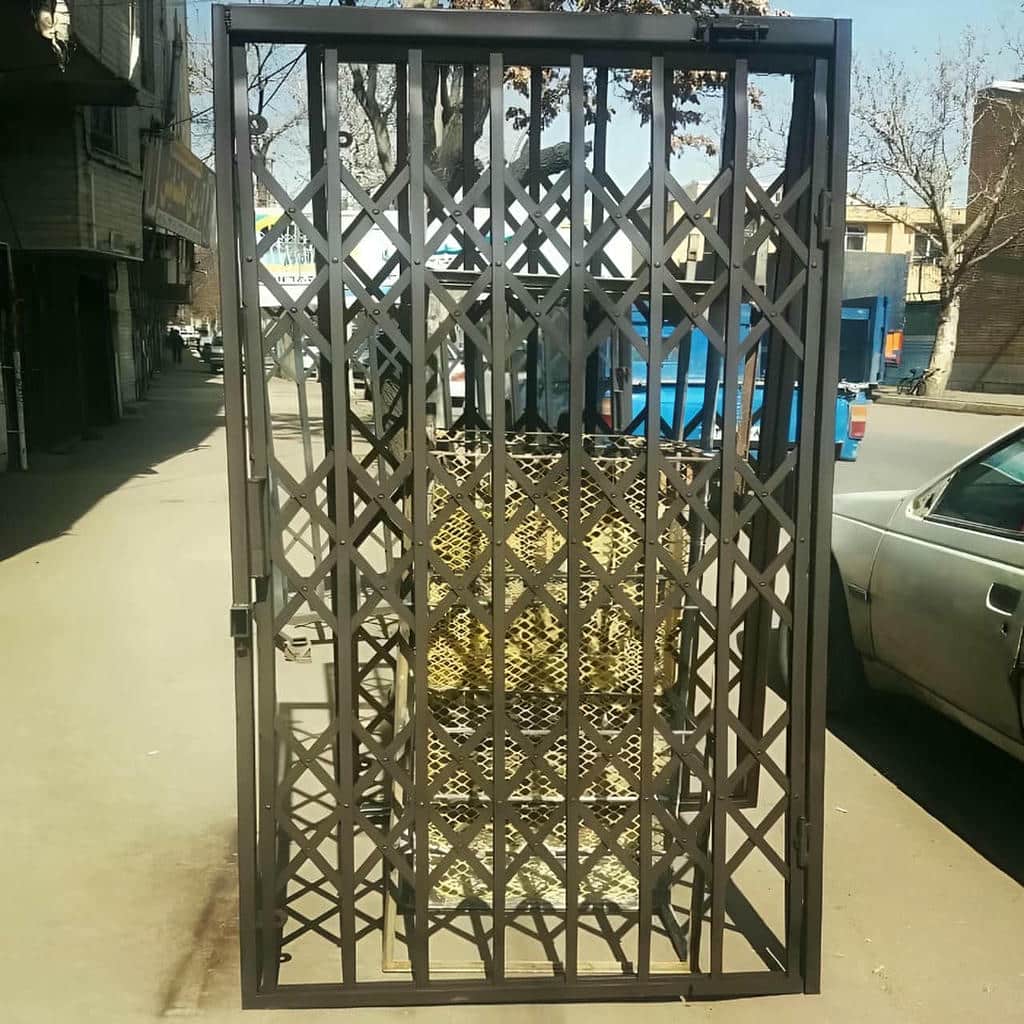 مرکز ارائه و نصب درب آکاردئونی ضد سرقت با مدل های ساده و کاربردی