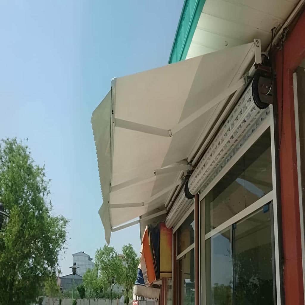 سازه فلزی سایبان سازه فلزی سایبان