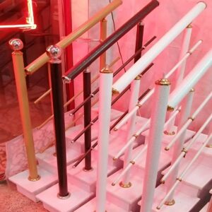 نرده استیل راه پله با هندریل براق