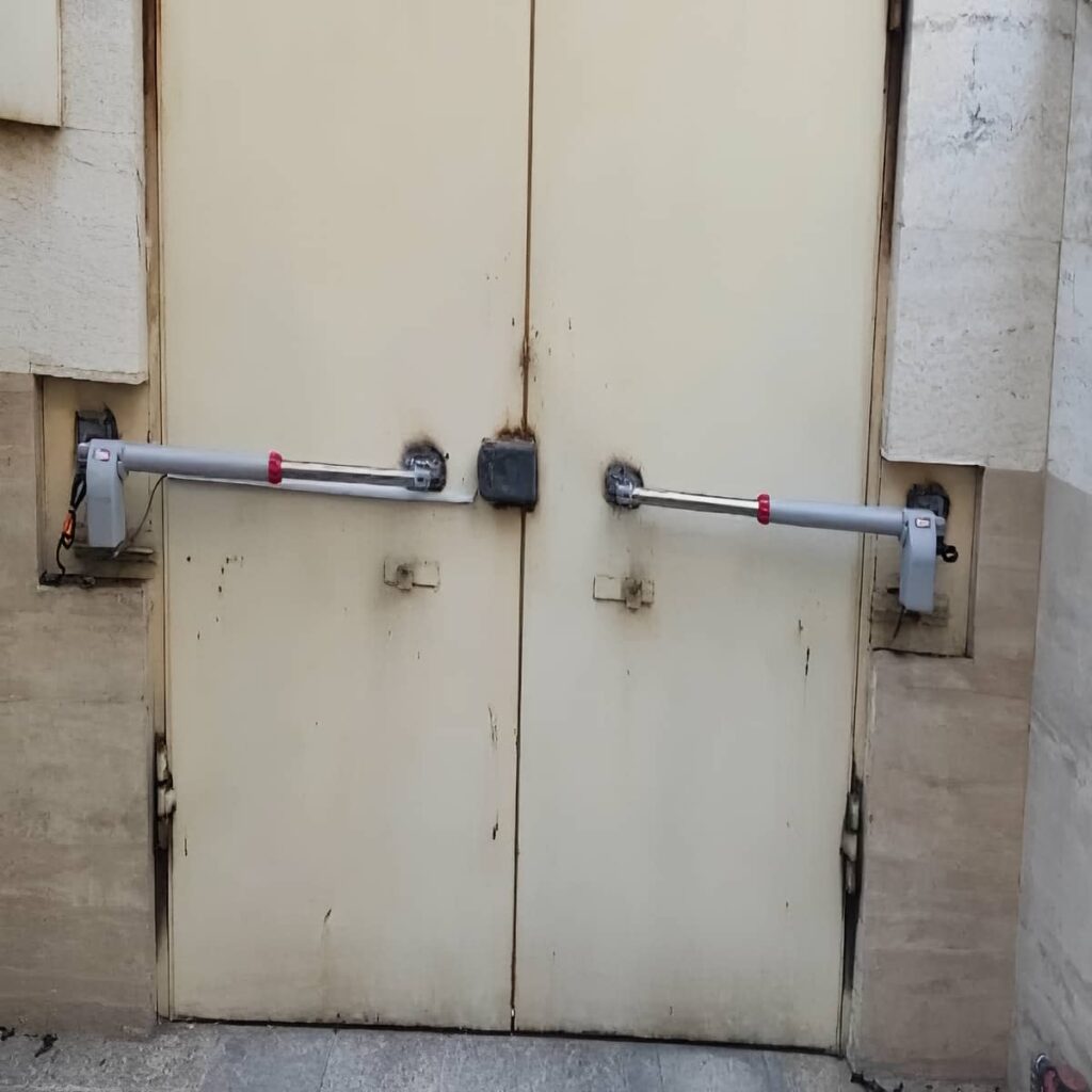 جک ریموت دار ریلی