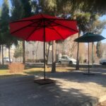 مرکز فروش سایبان ریموت دار با طراحی هماهنگ رنگ و طرح نما