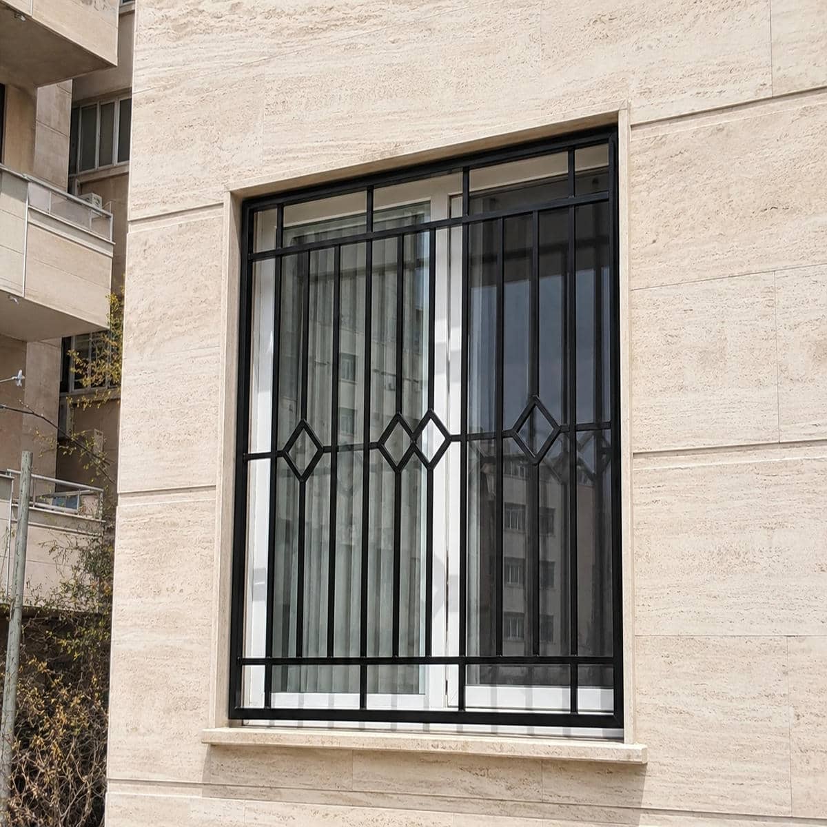 مرکز عرضه مستقیم حفاظ پنجره پروفیلی مناسب مناطق گرم و خشک